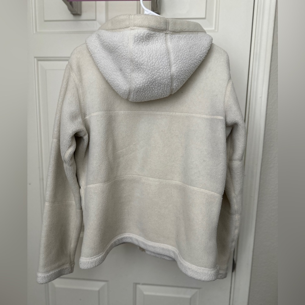 Patagonia Full Zip Fleece Jacket - Picture 2 of 6